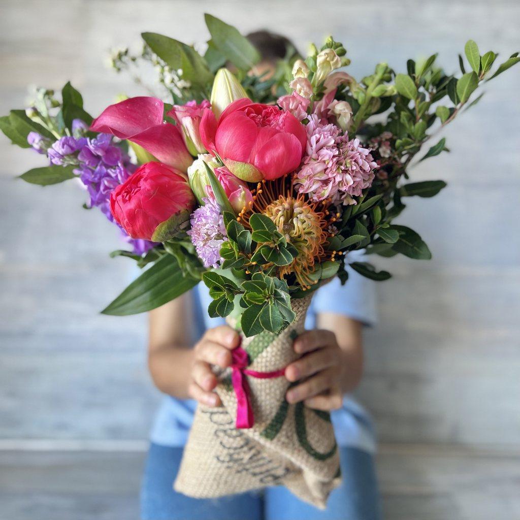 Ramo de flores de temporada de Florbox